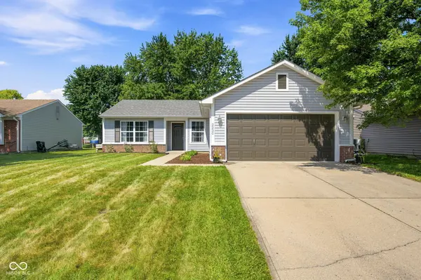 2230 Whitecliff DR, Indianapolis, IN 46234