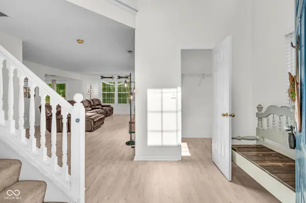 5624 Fair Ridge PL, Indianapolis, IN 46221