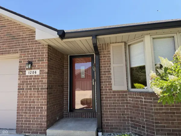1206 Sugar Pine DR, Anderson, IN 46012