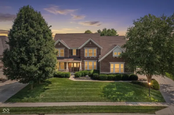 9862 Wading Crane AVE, Fishers, IN 46055