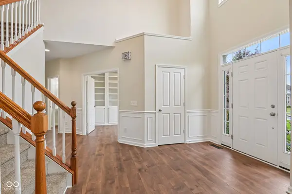 4765 Mecklenburg DR, Plainfield, IN 46168