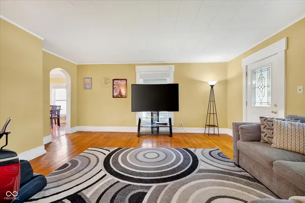 104 Walnut ST, Indianapolis, IN 46227