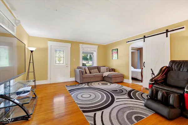 104 Walnut ST, Indianapolis, IN 46227