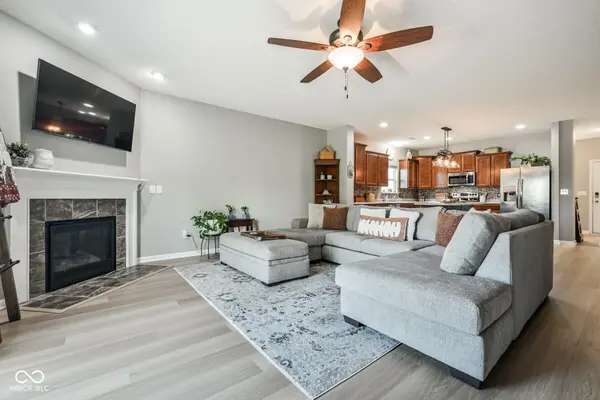 18162 Pennsy WAY, Westfield, IN 46074