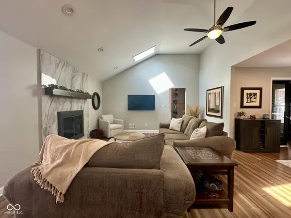7536 Cape Cod CIR, Indianapolis, IN 46250