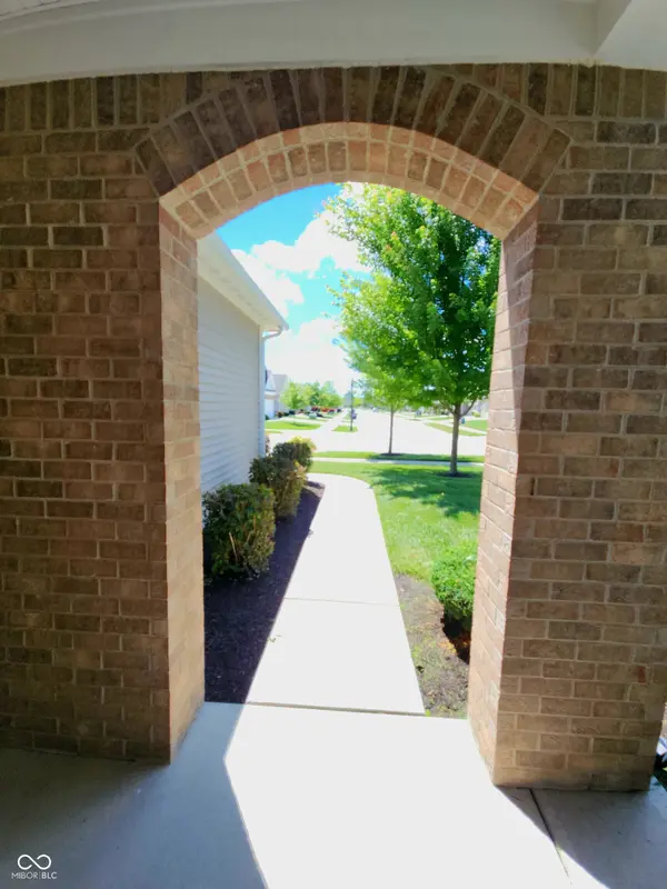4890 Mimosa DR, Plainfield, IN 46168