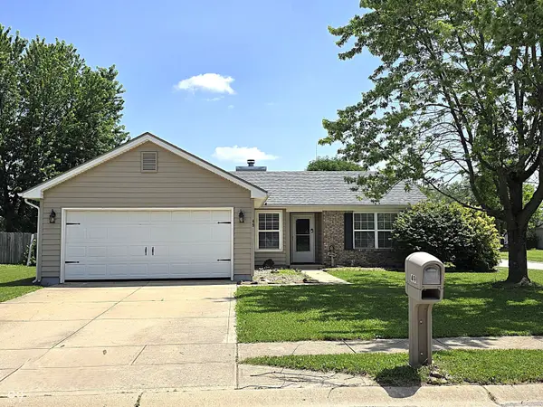 49 Meadow Creek East BLVD, Whiteland, IN 46184
