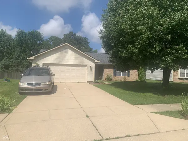 6444 Amick WAY, Indianapolis, IN 46268