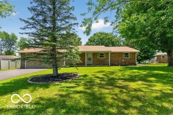 953 Radio LN, New Castle, IN 47362