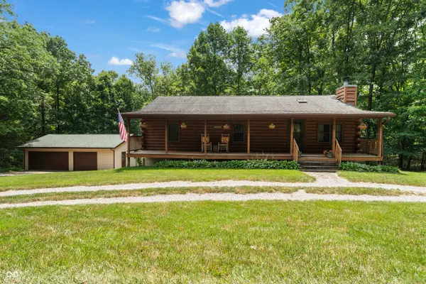 8086 Jonathans CT, Seymour, IN 47274