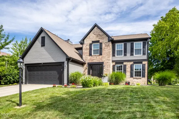 8470 Andorra DR, Fishers, IN 46038
