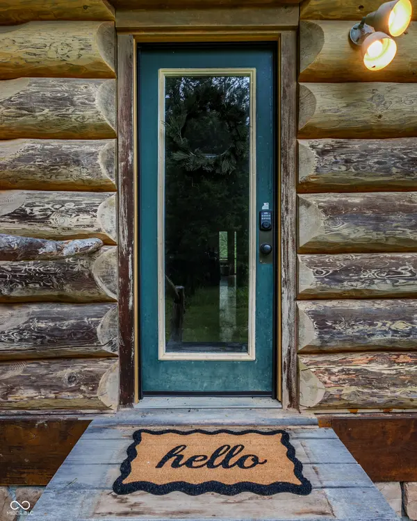 9961 S Ogala Horse Camp RD, Seymour, IN 47274