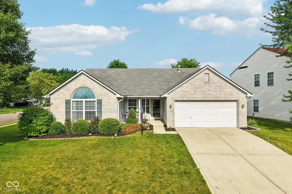 12198 Rambling RD, Fishers, IN 46037