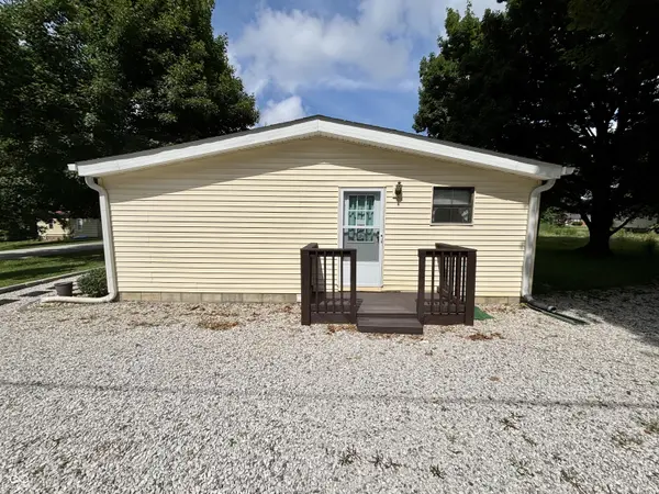 151 West Water ST, Cloverdale, IN 46120