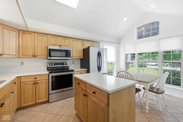 12606 Clearview LN, Indianapolis, IN 46236