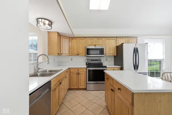 12606 Clearview LN, Indianapolis, IN 46236