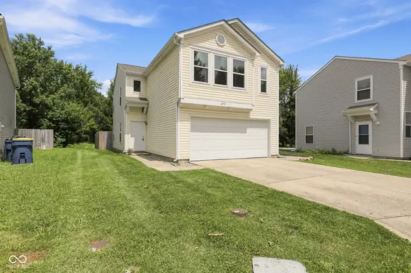 12748 Crescent DR, Carmel, IN 46032