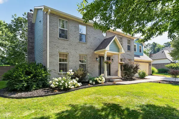 1960 Red Oak DR, Franklin, IN 46131