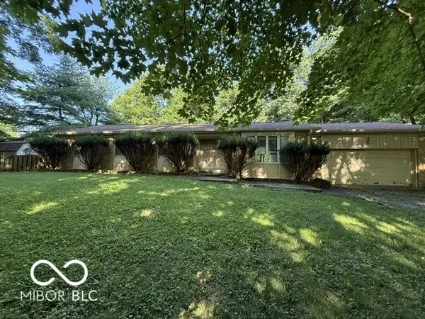 10765 Cyntheanne RD, Fortville, IN 46040