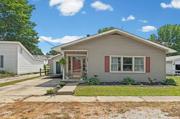 205 W Adams ST, Darlington, IN 47940