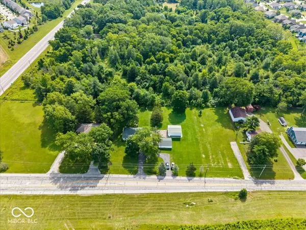 17533 N Gray RD, Noblesville, IN 46062