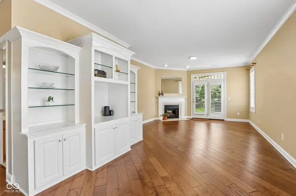 12462 Brookline ST, Carmel, IN 46032