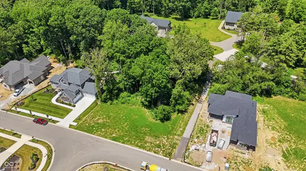 10778 Dartmoor WAY, Zionsville, IN 46077