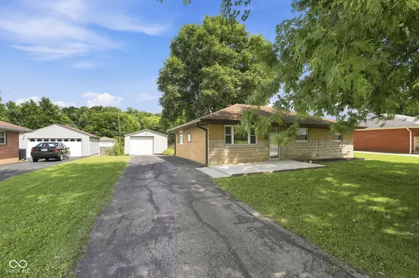 701 Memorial DR, Beech Grove, IN 46107