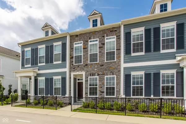 968 Kinzer AVE, Carmel, IN 46032