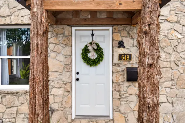 648 Young ST, Franklin, IN 46131