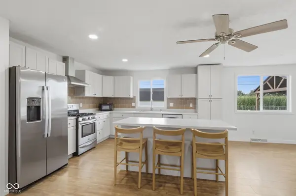 4671 W Randy RD, Edinburgh, IN 46124