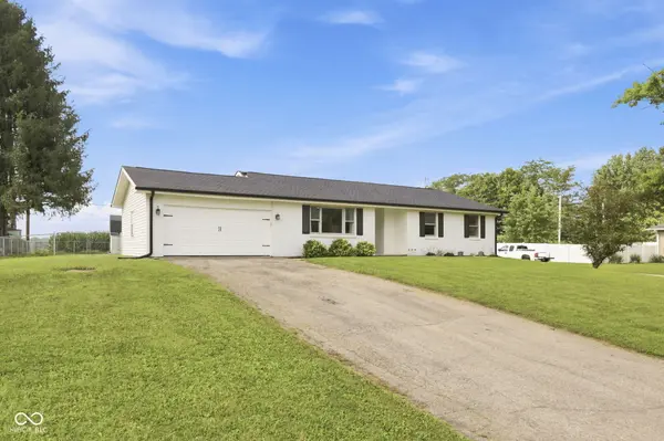 4671 W Randy RD, Edinburgh, IN 46124