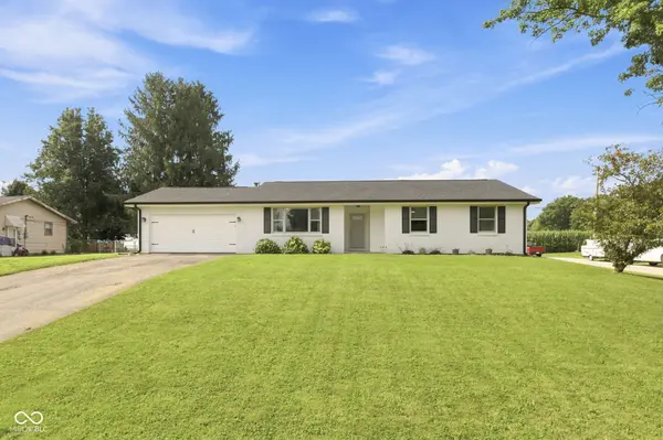 4671 W Randy RD, Edinburgh, IN 46124