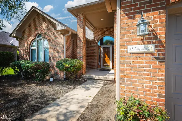48 Augusta DR, Brownsburg, IN 46112