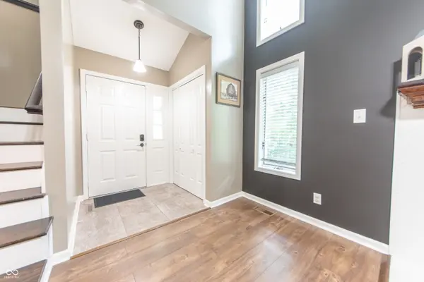 8925 W State Road 46, Columbus, IN 47201