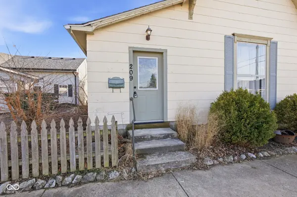 209 W North ST, Lebanon, IN 46052