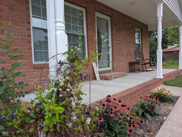1590 W Locust ST, North Vernon, IN 47265