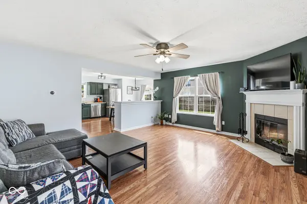 11427 Seabiscuit DR, Noblesville, IN 46060