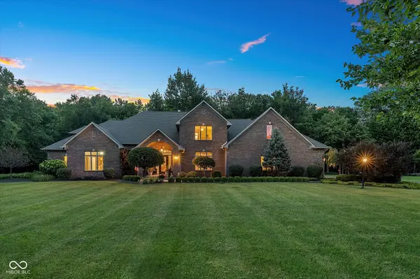 9020 Shetland LN, Indianapolis, IN 46278