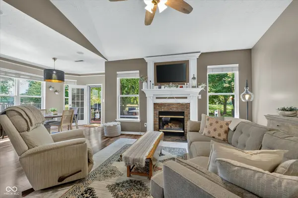 11454 Apalachian WAY, Fishers, IN 46037