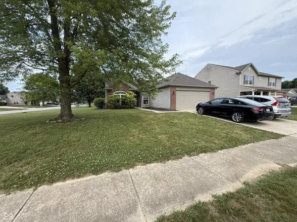 2075 Sea Hero CT, Indianapolis, IN 46234