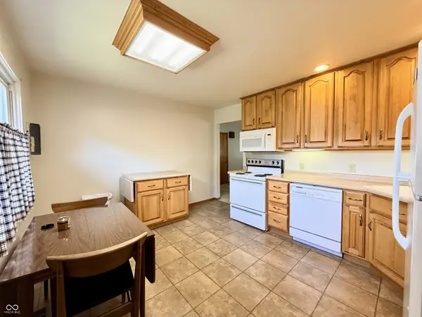 1000 Valley DR, Crawfordsville, IN 47933