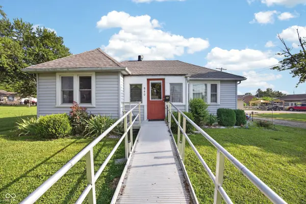 840 H ST NE, Linton, IN 47441