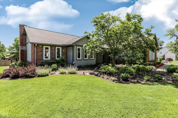14549 Saddleback DR, Carmel, IN 46032