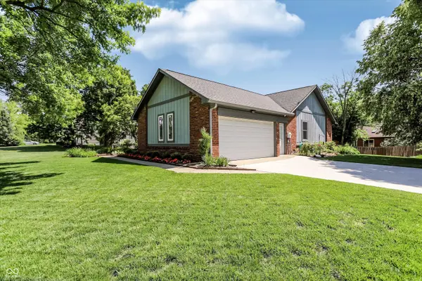 14549 Saddleback DR, Carmel, IN 46032