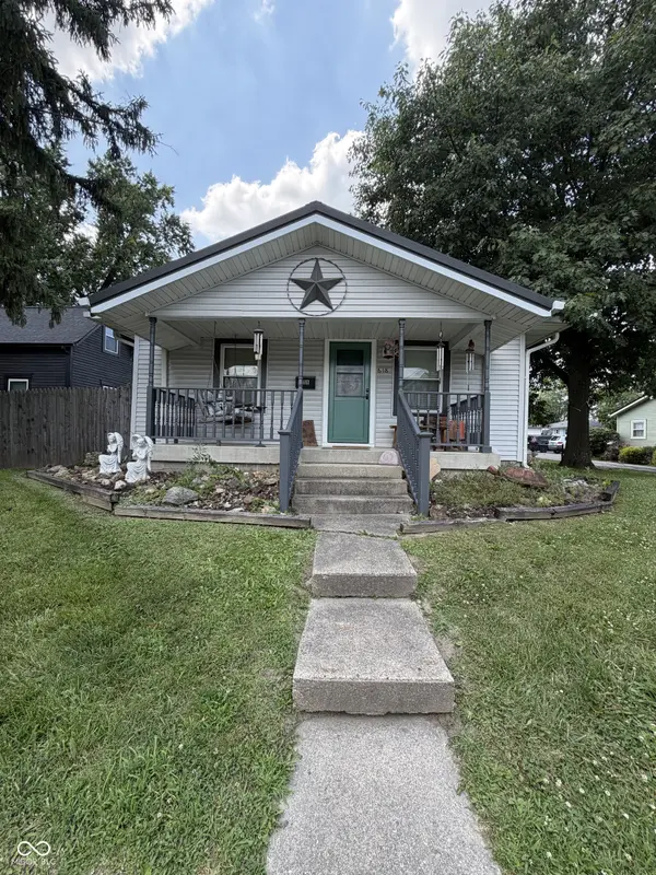 618 N State ST, Greenfield, IN 46140