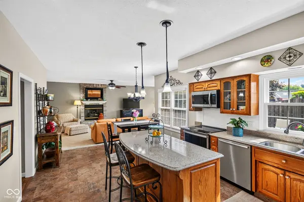 866 Westgate DR, Anderson, IN 46012