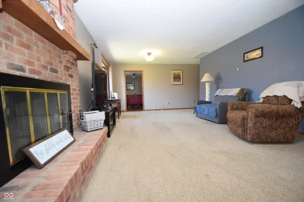 428 Glenn Knecht DR #10, Crawfordsville, IN 47933