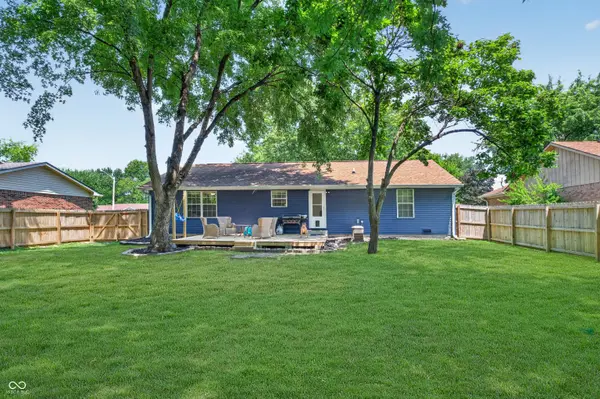 95 Nancy LN, Greenwood, IN 46142