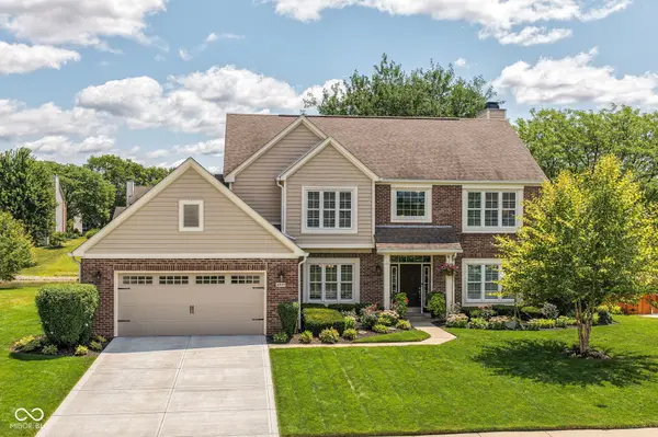 10999 Rutgers LN, Fishers, IN 46038
